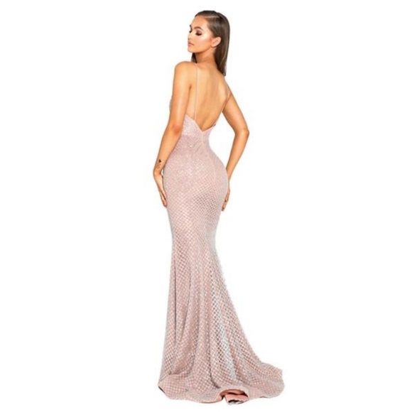 PORTIA AND SCARLET EVENING GOWN - Picture 2 of 3